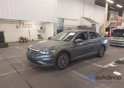 2021 Volkswagen Jetta 1.4T R-Line/1.4T S/1.4T Se z USA, uszkodzony, nr VIN 3VWC57BU1MM067326